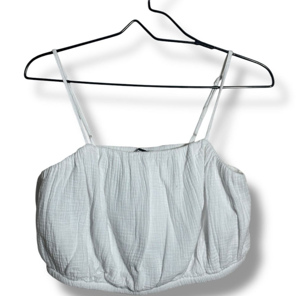 Express Large Smocked NWT White Lightweight Spaghetti Strap Tank Gauze Crop Top - Picture 11 of 16